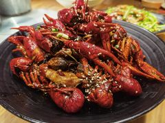 -巴厘龙虾·榜首油焖大虾(音乐学院·沿江酒馆店)