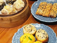 -鑫震源·苏式大虾生煎(山塘街店)