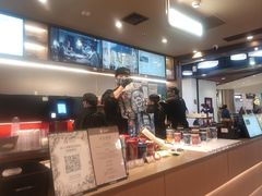 -霸王茶姬(上海静安大悦城店)