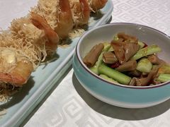 -顺峰海鲜酒楼(省府店)