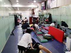 -开阳里游泳健身