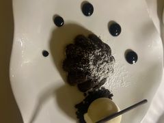 熔岩巧克力冰激凌-Jean Georges