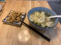 芝士蛋黄双拼馄饨-红小满休闲餐厅(十全街店)