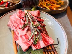 -草家酱蟹炭火烤肉店(珲春南路一店)