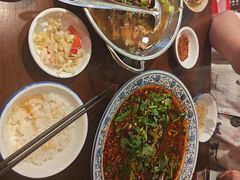 -谢老五跷脚牛肉·非遗传承店