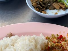 -Kha Mu Charoensang(Silom)