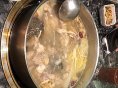 -一席地·本地鸡窝·杭帮鸡火锅(萧山银隆百货店)