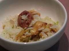 牛肝菌香肠鸡油煲仔饭-新荣记(南京西路店)
