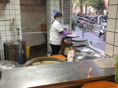 -张小文胡辣汤(龙柏新村店)