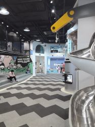 -MINI MARS 脚下的城市乐园·餐饮·派对(静安江宁店)