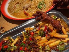 -泥糊破店小酒馆·团建聚餐(南京西路店)