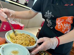 -裕兴记•蟹黄面馆(人民广场店)