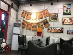 -愉肴麻辣香锅(中北镇店)