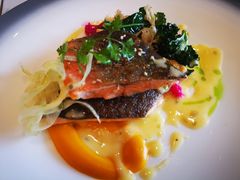 煎鲈鱼-福楼法餐厅FLO