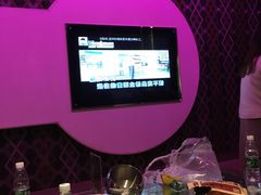 -悦汇商务会所KTV夜总会(佘山店)