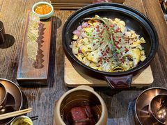 -魁盛居百年鲁菜馆(县西巷店)