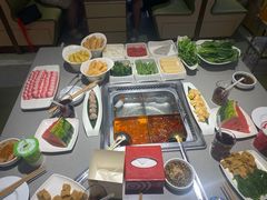 -海底捞火锅(八佰伴店)