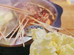 -毛椒火辣重庆火锅串串香(城基路店)
