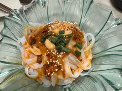 -渝信川菜 · 川味家常菜(财富购物中心店)
