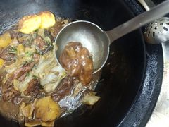 -山妹子铁锅炖