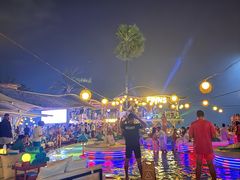 -FINNS Beach Club