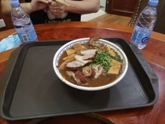 卤煮火烧-门框胡同百年卤煮(新街口店)