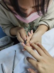 -聚星艺剪鸿美发中心