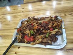 -老周炒拨拉(甘州总店)