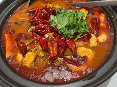 -品海楼·大连海胆锅贴馆(东港店)