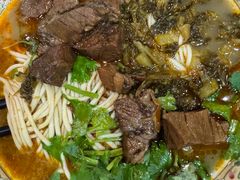 -金杨拉面王小吃面馆·牛三宝面·红烧牛肉粉