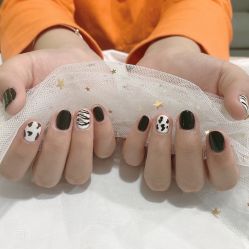 -媄甲诗美甲美睫