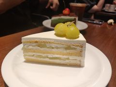 蜜瓜奶油蛋糕-black rainbow coffee