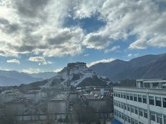 -平措康桑·和牛自助观景餐厅(布达拉宫店)