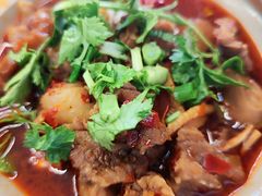 -谢老五跷脚牛肉·非遗传承店