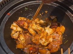 -满兴咱妈烀饼铁锅炖(兰州北街店)