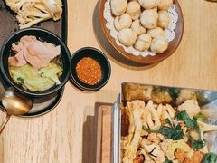 -川堂风·跷脚牛肉·乐山爆炒(宝山日月光店)