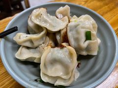 -无名氏宵夜小摊(祝家三姐妹馄饨店)