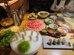 -礼舍·和牛火锅·烤肉·料理餐厅(华茂店)