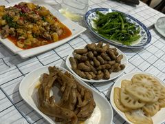 -辣螃铠盆盆蟹大排档(总店)