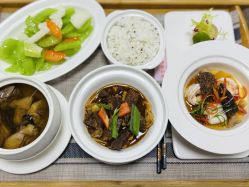 -臻康乃馨月子中心(集美店)