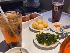 -左庭右院鲜牛肉火锅(金山万达店)