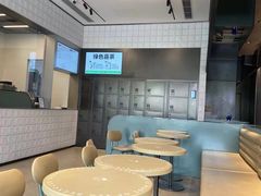 大堂-喜茶(深圳海岸城店)