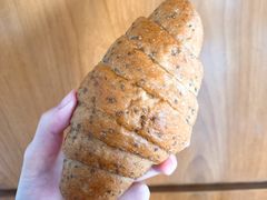 奇亚籽盐可颂-DEMO黛慕蛋糕(中泰店)