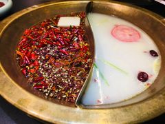 -沸炉重庆老火锅(军事博物馆店)