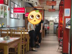 大堂-老佛爷炭火蛙锅直营(清滨路总店)