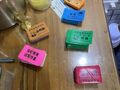 -覃肥叔桂林米粉(粮道街店)