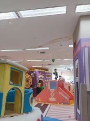 -孩子王(铁西万达店)