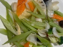 西芹炒百合-峨嵋酒家总店(车公庄店)