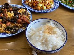 -东兴寒舍老北京炸酱面(三里河路店)