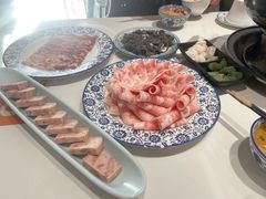 -一只羊·铜锅涮羊肉烧烤